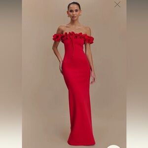 Ruffle Off-Shoulder Maxi Dress